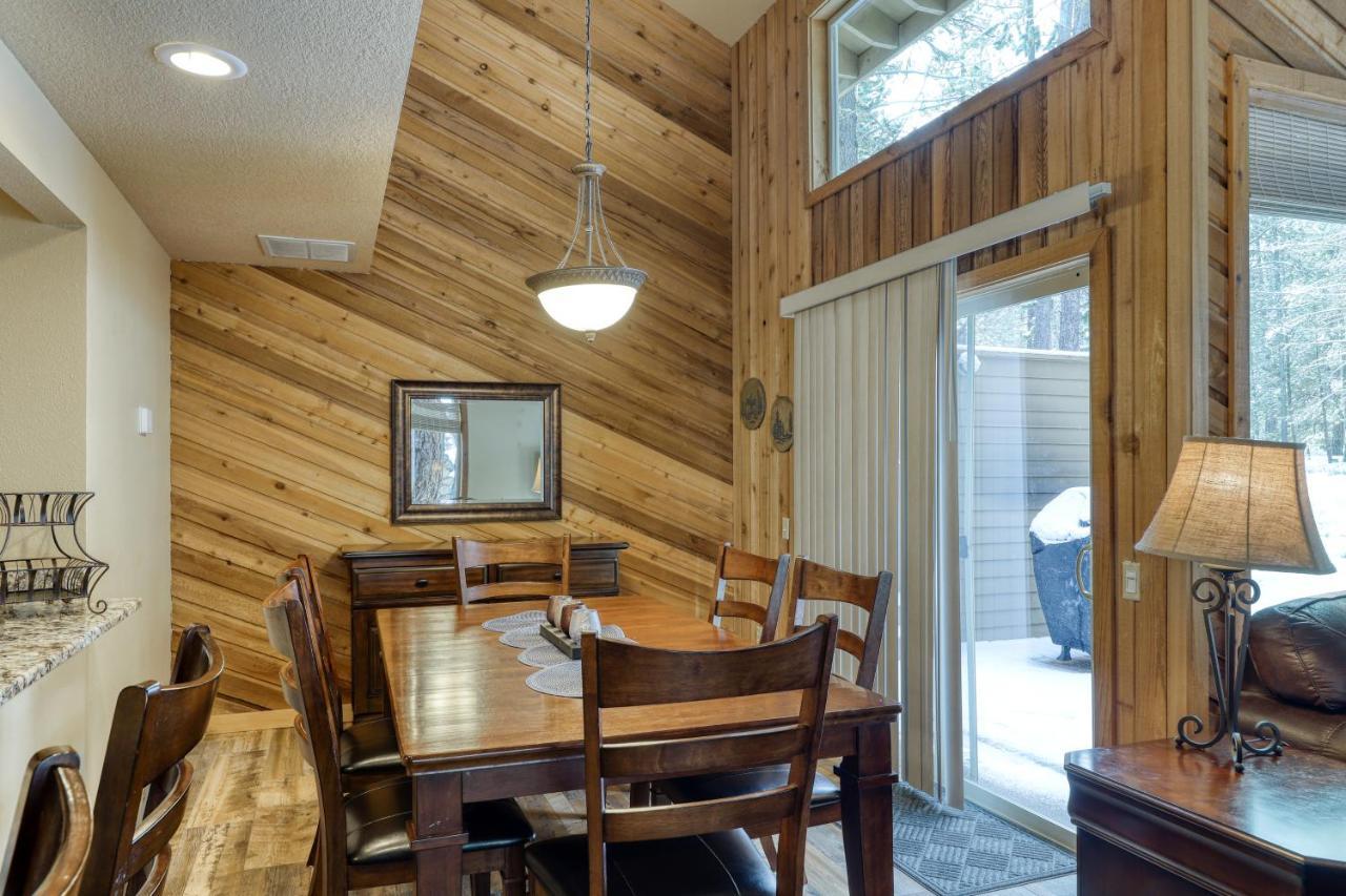 2 Conifer Villa Сънривър Екстериор снимка